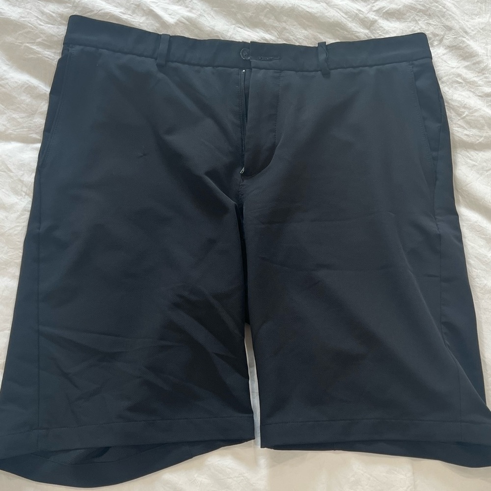 Nike Golf Shorts - Waist 33
